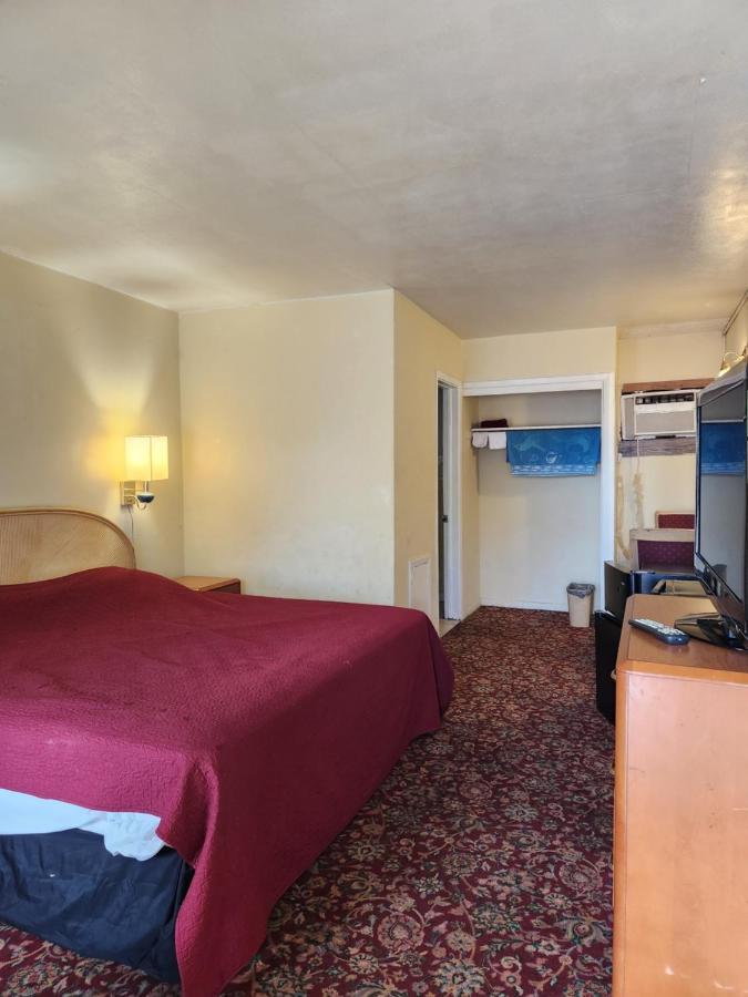 Econo Inn 克利尔沃特 外观 照片